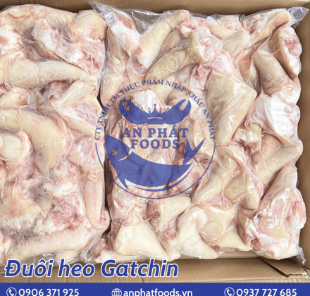 ĐUÔI HEO NGA GATCHIN